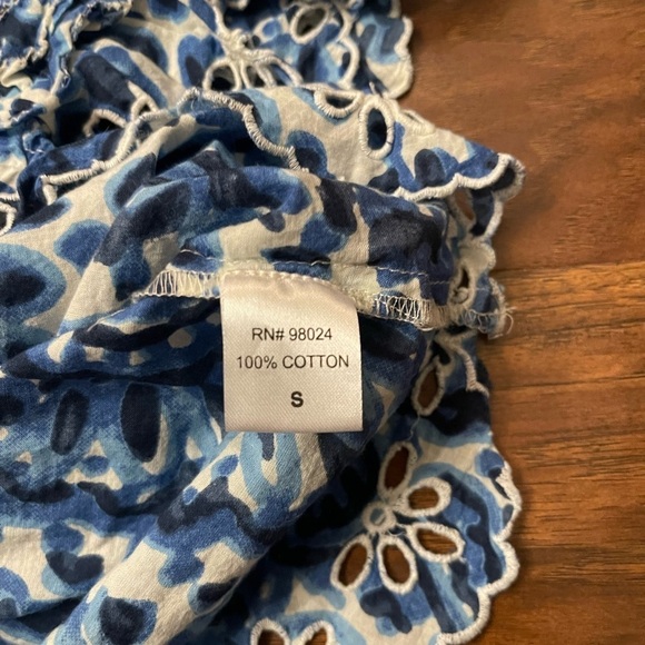 House of Harlow Blue Eyelet Blouse Size S - Picture 4 of 5